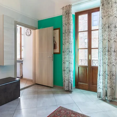 Apartment Historic Center Bright With Terrace *
