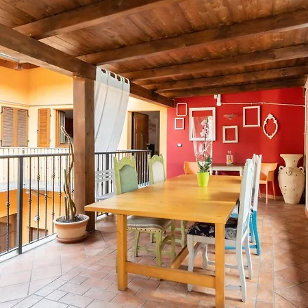 Apartment Historic Center Bright With Terrace Asti