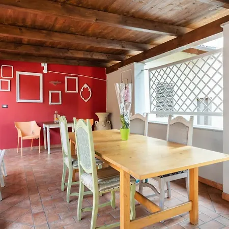 Apartment Historic Center Bright With Terrace Asti